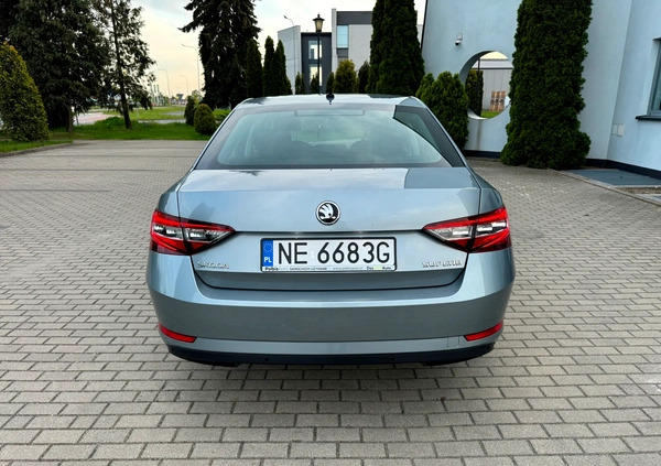 Skoda Superb cena 68634 przebieg: 143000, rok produkcji 2018 z Wyszków małe 631